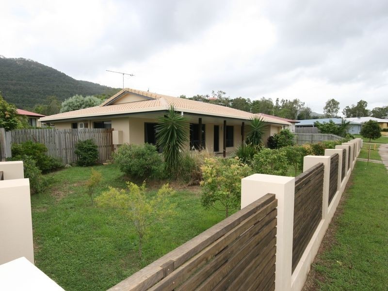 26 Banksia Court, Cannonvale QLD 4802