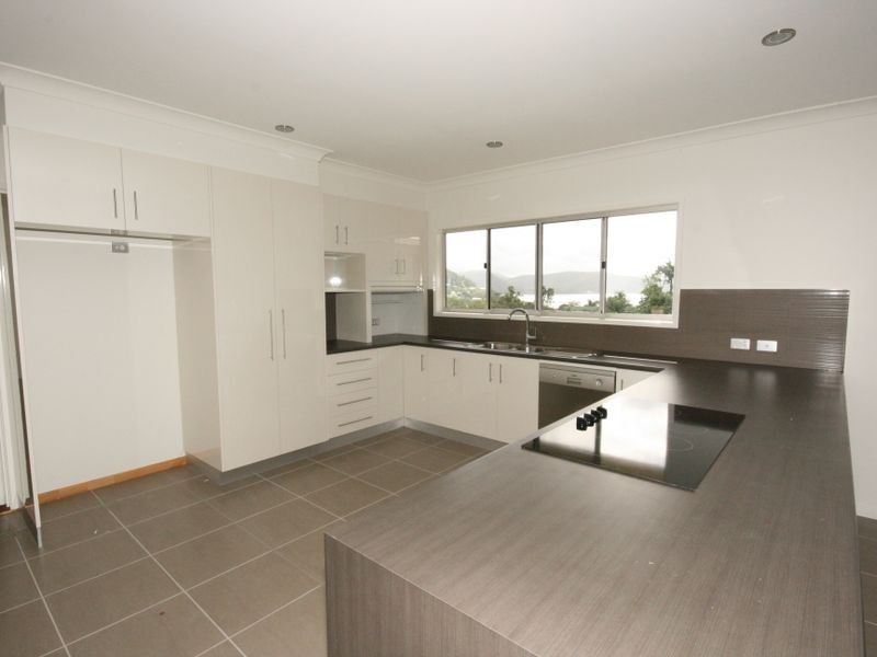Cannonvale QLD 4802