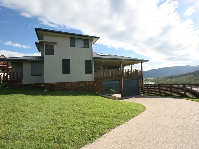 3/14 Hamilton Avenue, Cannonvale QLD 4802