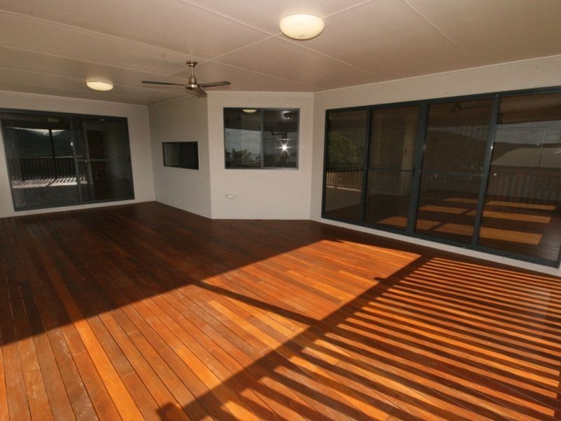 3/14 Hamilton Avenue, Cannonvale QLD 4802