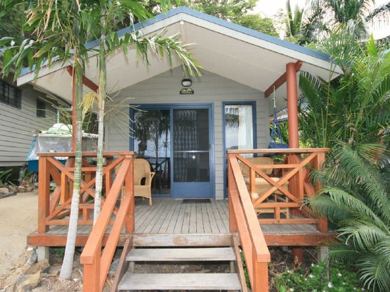 Unit 3 Peppers Palm Bay, Long Island QLD 4741