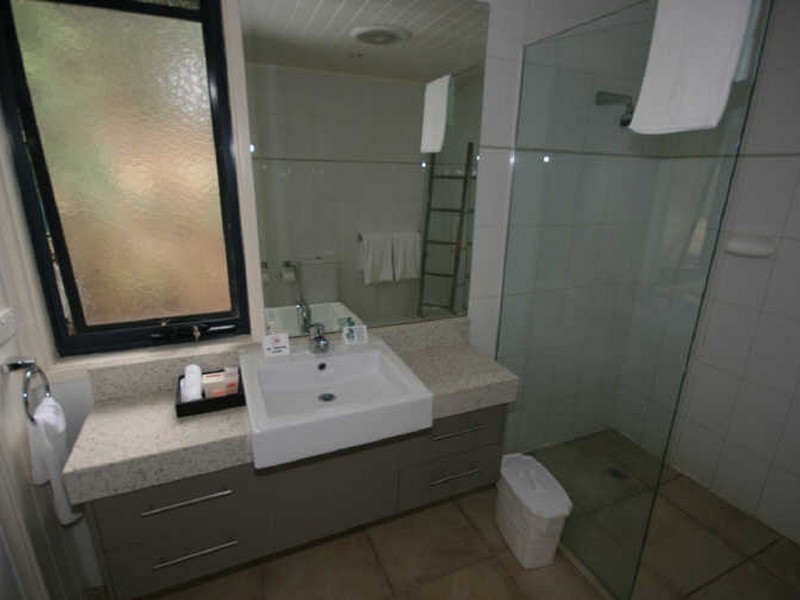 Unit 3 Peppers Palm Bay, Long Island QLD 4741