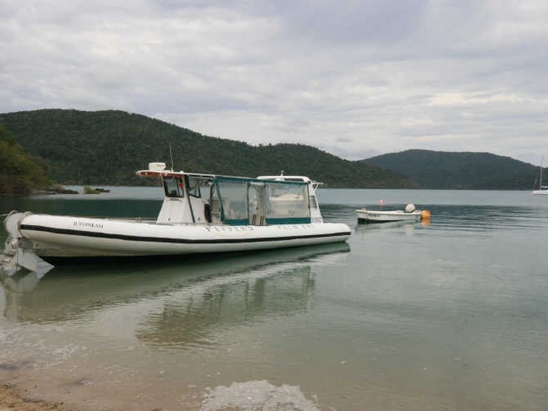 Unit 3 Peppers Palm Bay, Long Island QLD 4741