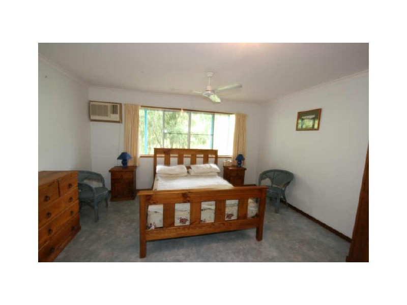 7 Gregory Court, Cannonvale QLD 4802