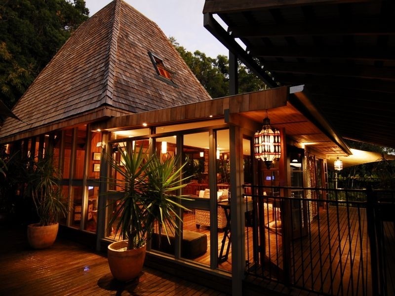 42 Ridge View Road, Cannonvale QLD 4802