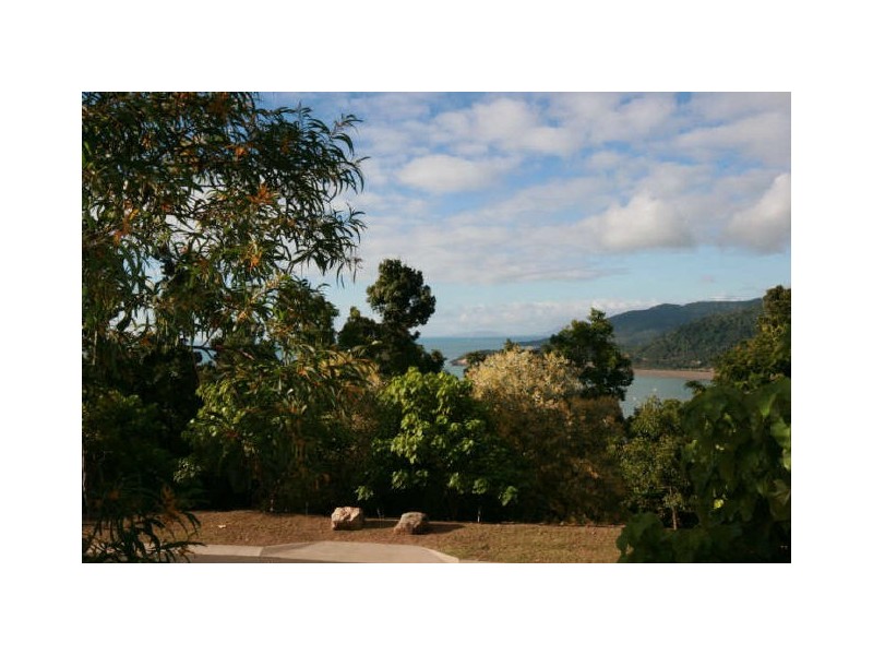 Lot 13 Satinwood Estate Horizons Way, Airlie Beach QLD 4802