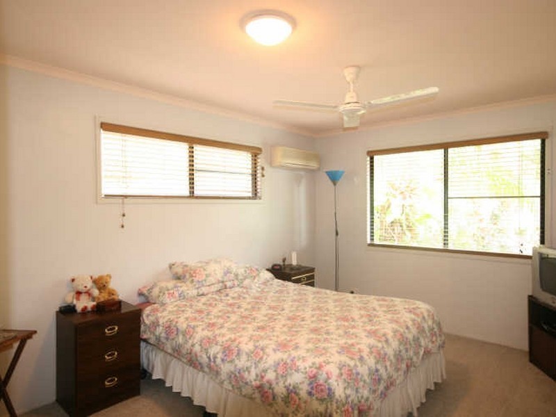 27 Wildlife Road, Jubilee Pocket QLD 4802