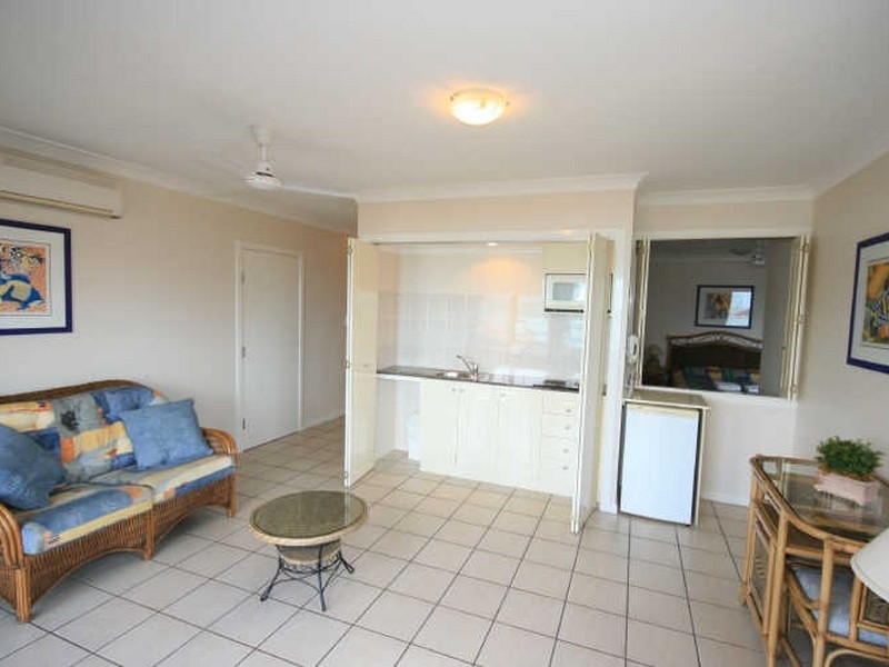 11a & 11b/18 Golden Orchid Drive, Airlie Beach QLD 4802