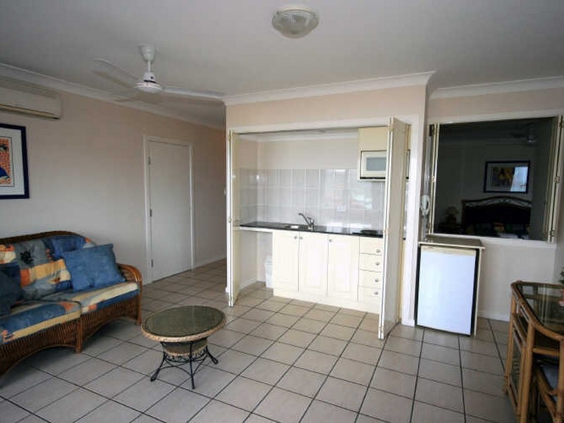 11a & 11b/18 Golden Orchid Drive, Airlie Beach QLD 4802