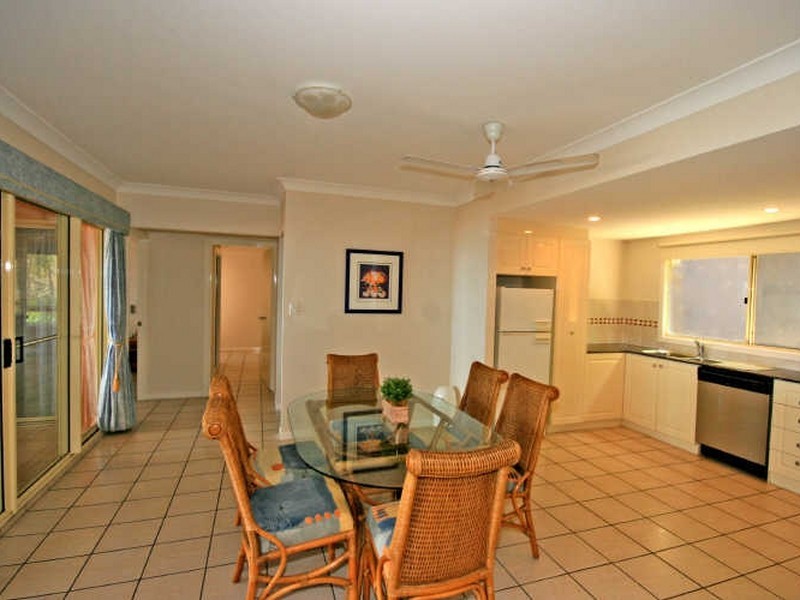 11a & 11b/18 Golden Orchid Drive, Airlie Beach QLD 4802