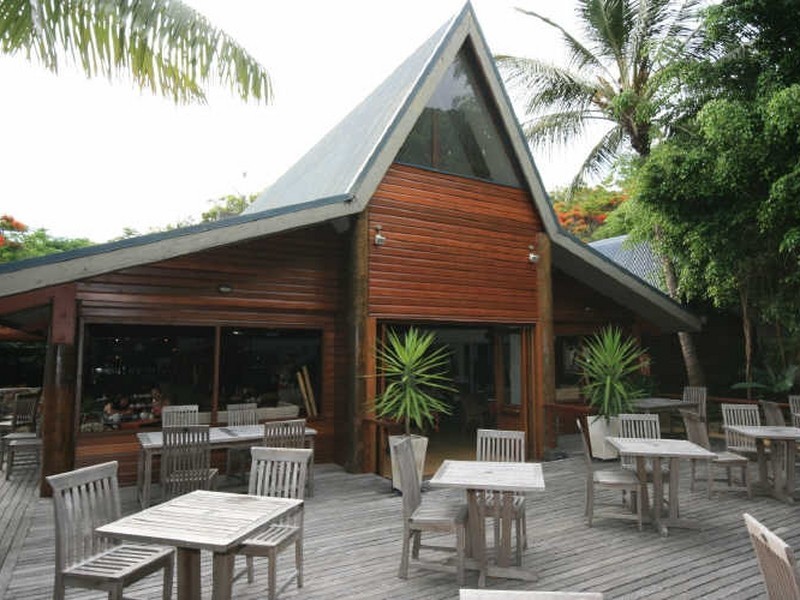 ‘Platinum House’ Peppers Palm Bay, Long Island QLD 4741