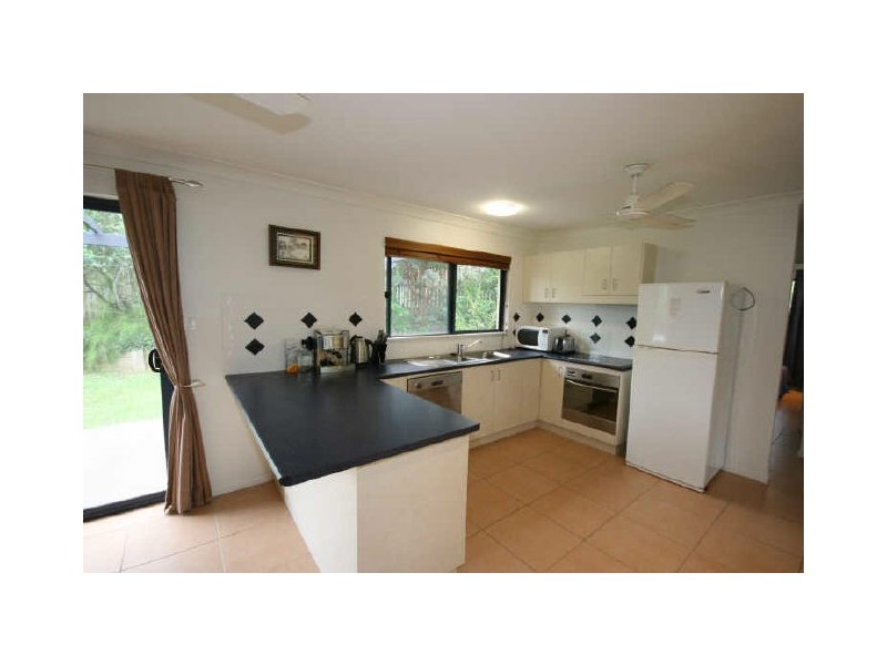 26 Banksia Court, Cannonvale QLD 4802