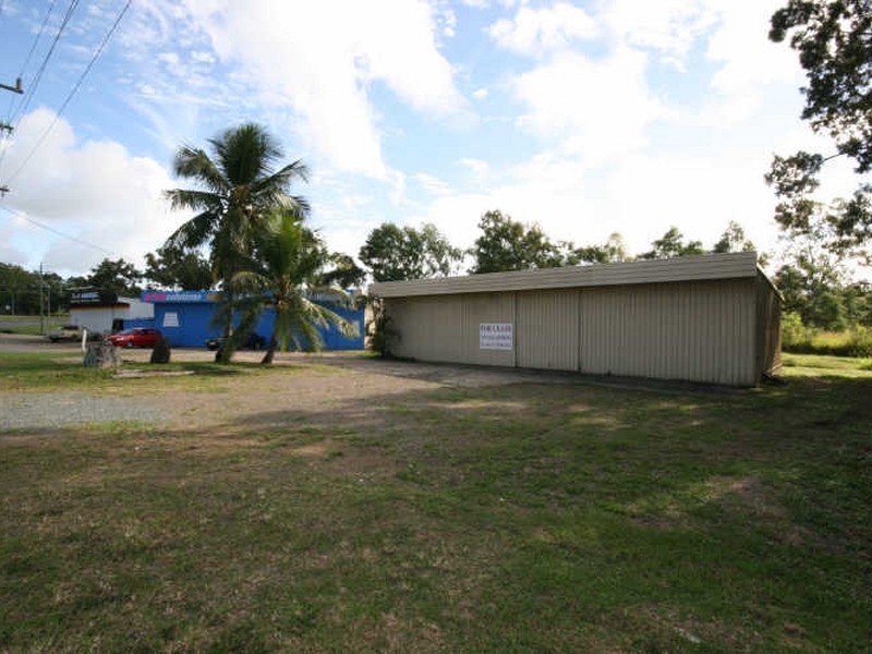 87-89 Shute Harbour Road, Cannonvale QLD 4802