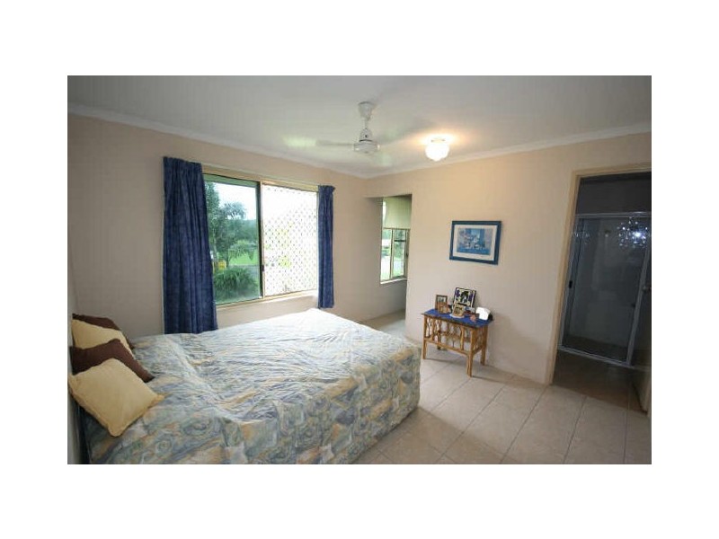 14 O’Hanlon Crescent, Mount Julian QLD 4800