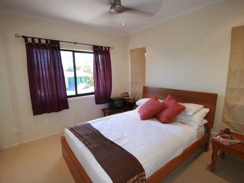 33/25 Abell Road, Cannonvale QLD 4802