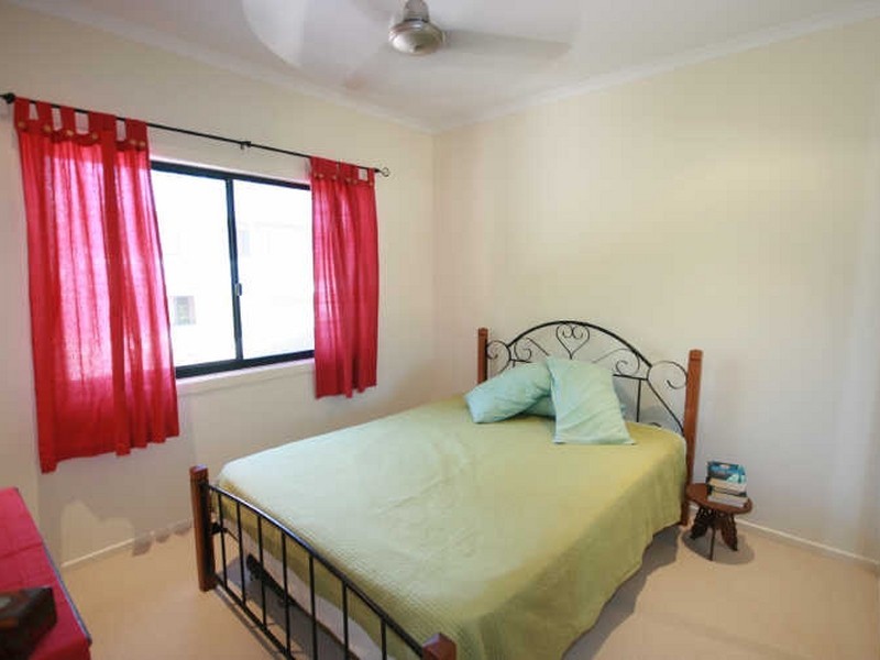 33/25 Abell Road, Cannonvale QLD 4802