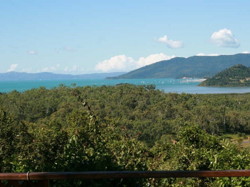 16 Black Road, Riordanvale QLD 4800