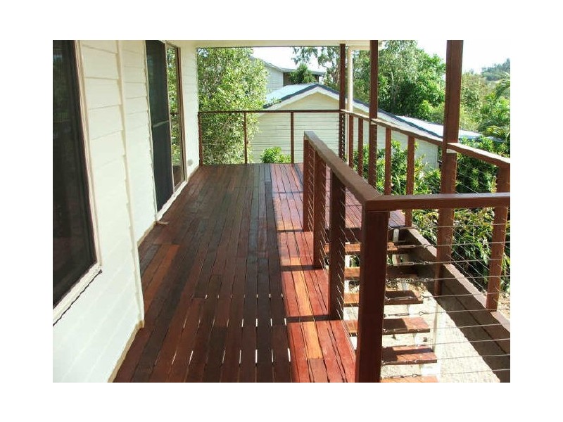 14 Grace Avenue, Cannonvale QLD 4802