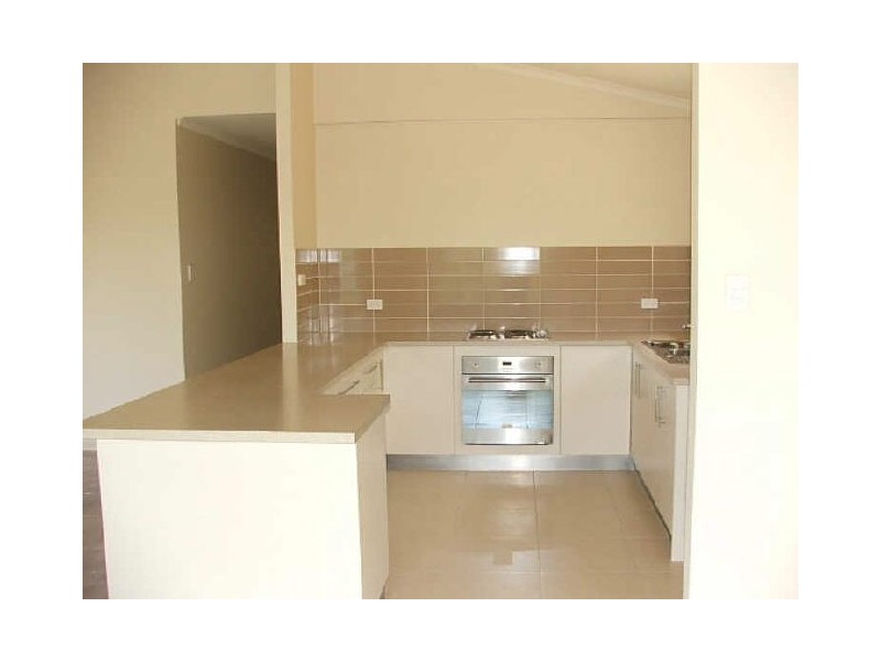 14 Grace Avenue, Cannonvale QLD 4802