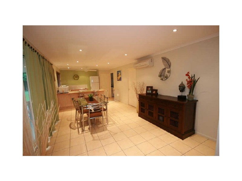16 Erromango Drive, Jubilee Pocket QLD 4802