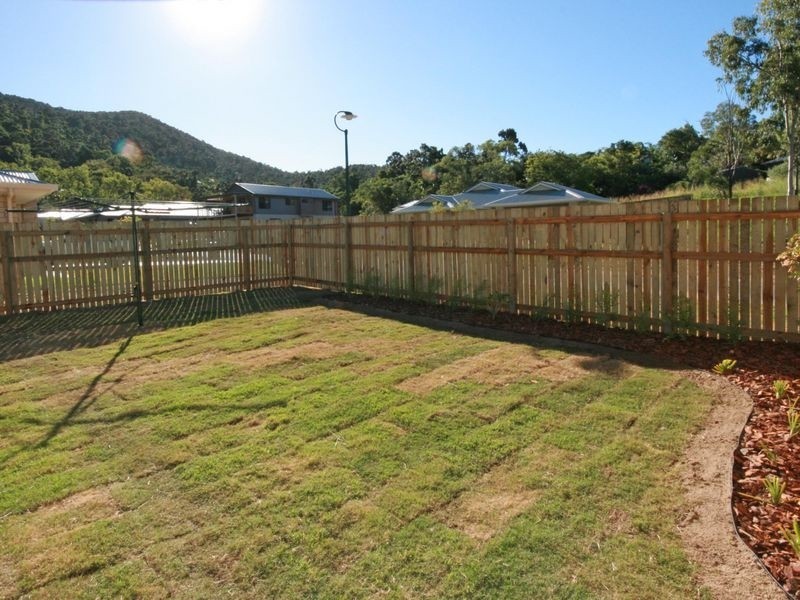 11a Sunset Drive, Jubilee Pocket QLD 4802