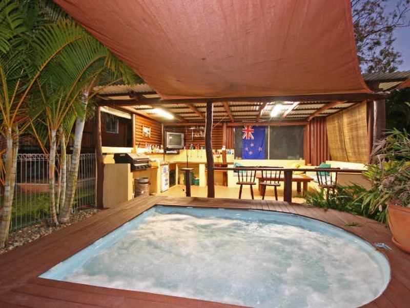 16 Stormvogel Drive, Jubilee Pocket QLD 4802