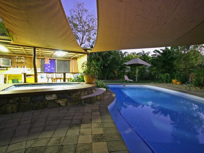 16 Stormvogel Drive, Jubilee Pocket QLD 4802