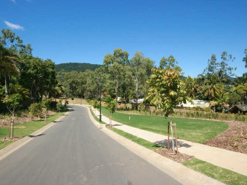 38 Turtle Bay Estate, Beth Court, Cannonvale QLD 4802