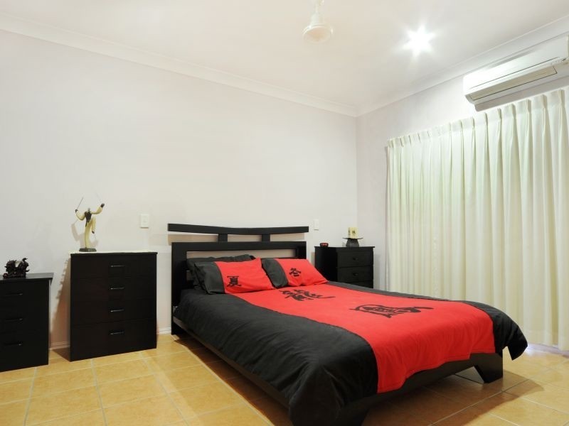 21/24 Pandanus Drive, Cannonvale QLD 4802