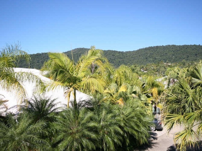 21/24 Pandanus Drive, Cannonvale QLD 4802