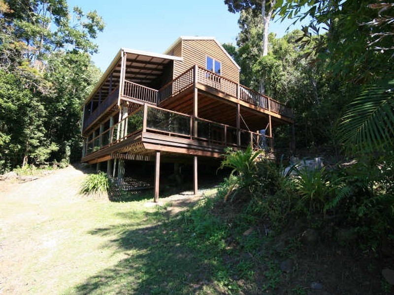 102 Camille Drive, Strathdickie QLD 4800