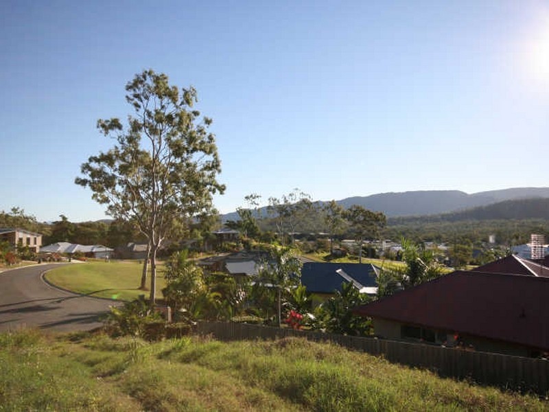 28 Wills Court, Cannonvale QLD 4802