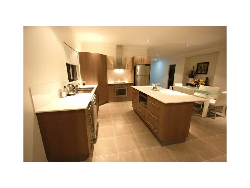 85 Abell Road, Cannonvale QLD 4802