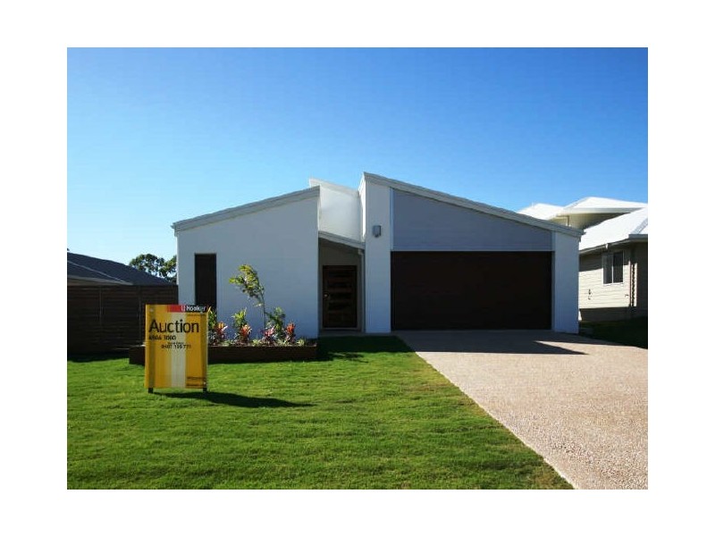 85 Abell Road, Cannonvale QLD 4802