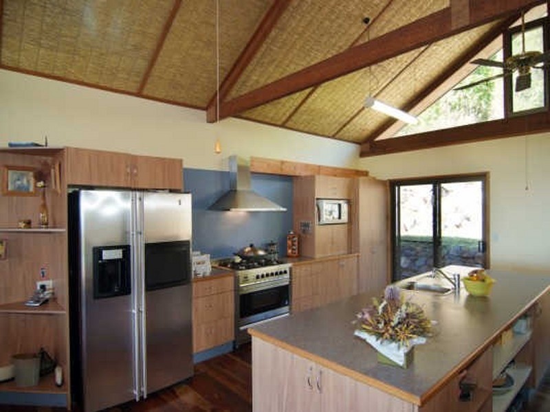 40 Parkwood Terrace, Cannonvale QLD 4802