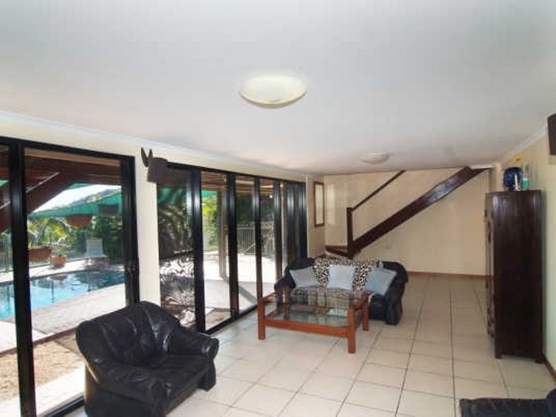 40 Parkwood Terrace, Cannonvale QLD 4802