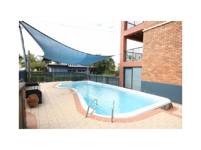 1/3 Beach Road, Cannonvale QLD 4802