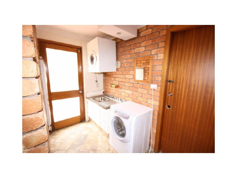 1/3 Beach Road, Cannonvale QLD 4802