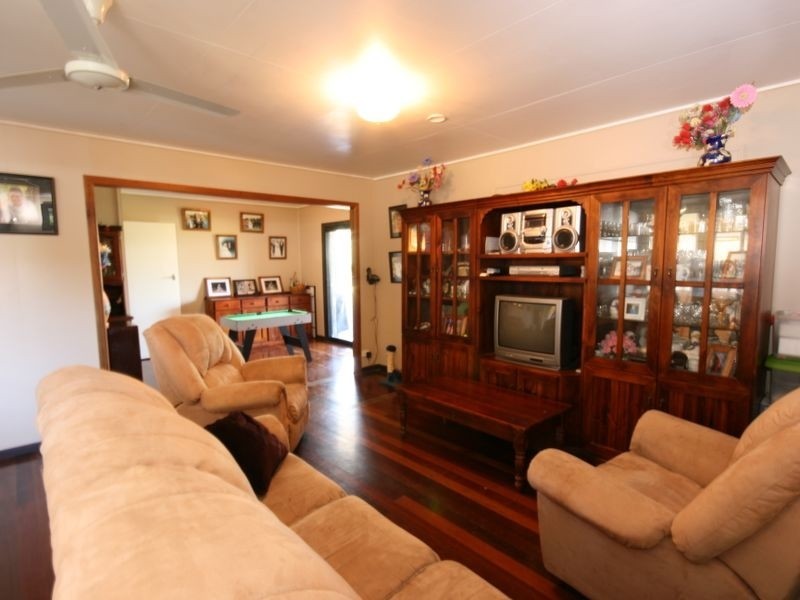 15 Usher Road, Andromache QLD 4800