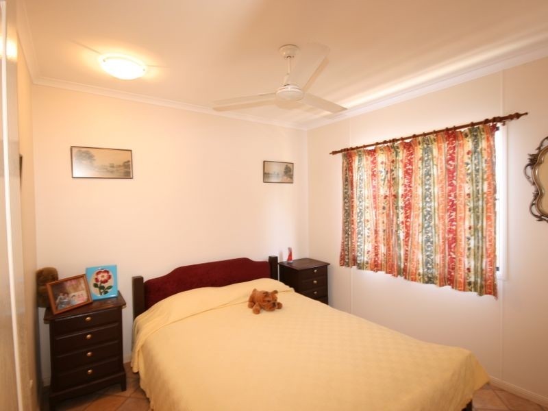 15 Usher Road, Andromache QLD 4800
