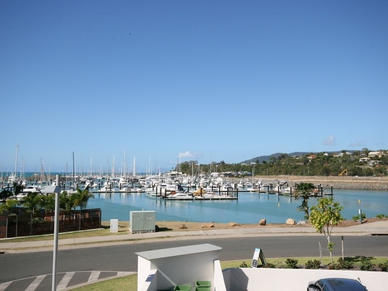 19/2 Shingley Drive, Airlie Beach QLD 4802