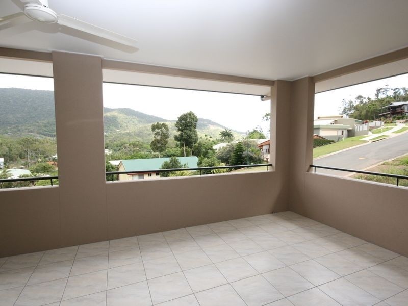 28a Kingfisher Terrace, Jubilee Pocket QLD 4802