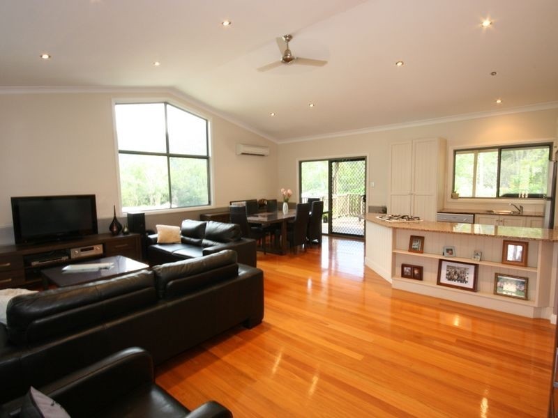 7 Moonlight Drive, Jubilee Pocket QLD 4802