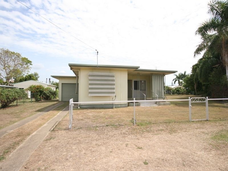 19 Elizabeth Street, Proserpine QLD 4800