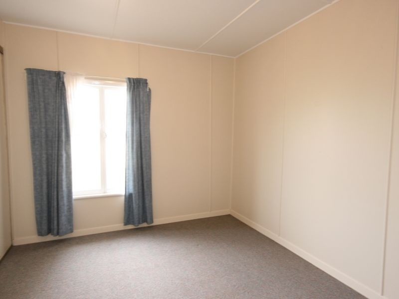 19 Elizabeth Street, Proserpine QLD 4800