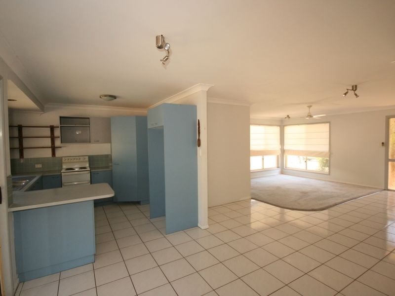 30 Erromango Drive, Jubilee Pocket QLD 4802