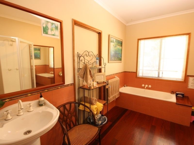 20 Hibiscus Road, Cannon Valley QLD 4800