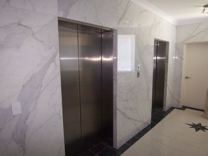 Unit 5 Yacht Harbour Tower, Hamilton Island QLD 4803