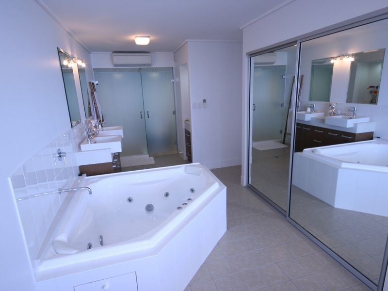 25/18 Seaview Drive, Airlie Beach QLD 4802