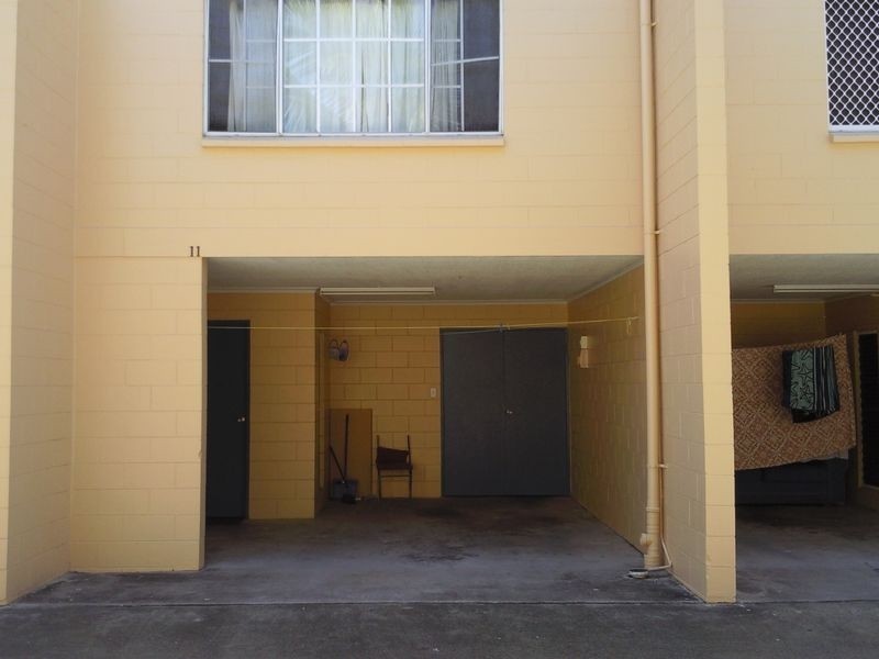 11/3 Eshelby Drive, Cannonvale QLD 4802